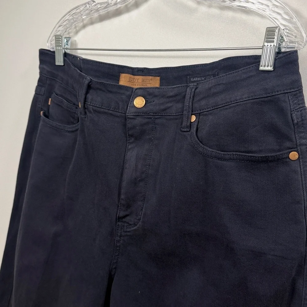 Judy Blue Garment Dyed Dark Blue long denim shorts size 2XL